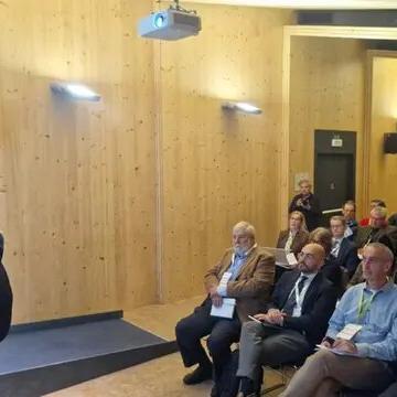 https://www.giornaletrentino.it/image/contentid/policy:1.4468448:1792850975/photo-5974109177720278871-x.jpg?f=1x1&w=900&$p$f$w=9223080